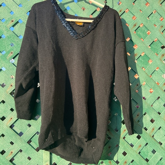 Lianne Barnes Womens Black Oversized size 2 sequin v-neck Sweater Fall goth vibe - Picture 5 of 11